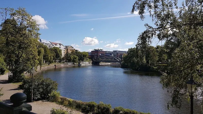 Berlin Moabit Spree